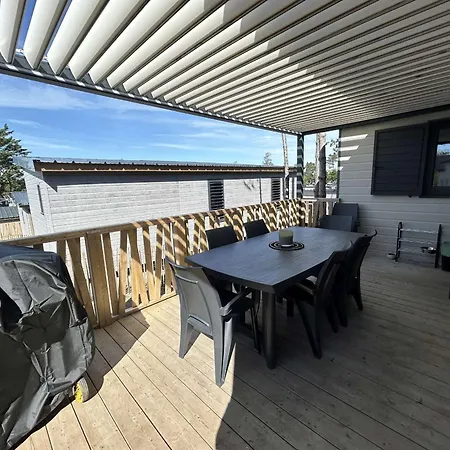 6 Pers. A Jullouville - Piscine Chauffee, Proche Et Commerces - Fr-1-361-541